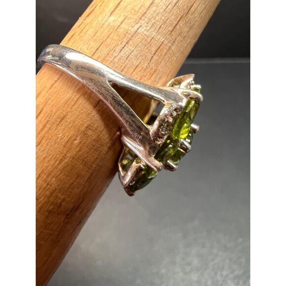 Vintage peridot and aquamarine sterling silver cluster ring size 7 - Picture 8 of 16